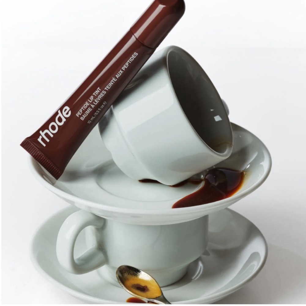 Rhode Peptide Lip Tint in Espresso (Old Formula) - Picture 3 of 5